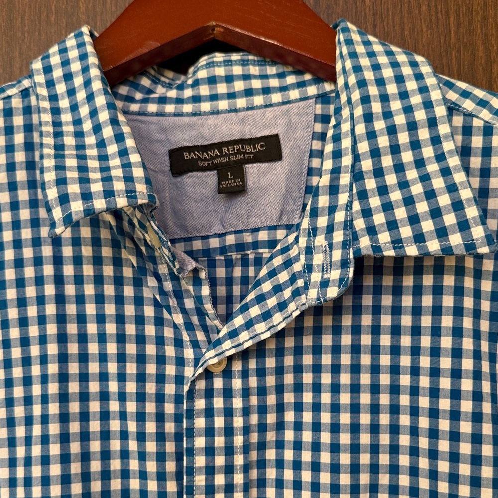 Banana Republic Blue and White Gingham Shirt - Picture 2 of 4